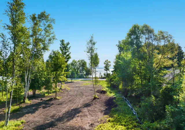 Photo 7 of Land for sale at 4800 S West Bay Shore Dr, Suttons Bay, MI 49682 | MLS# 80072677 | Listing updated on 2026-09-04