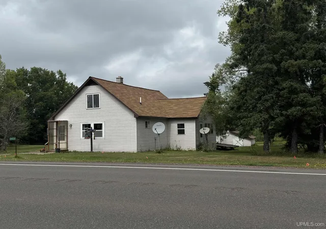 Photo 1 of Single family home for sale at 28934 Hwy M 28 Hwy, Bergland, MI 49910 | MLS# 50219621 | Listing updated on 2026-09-16