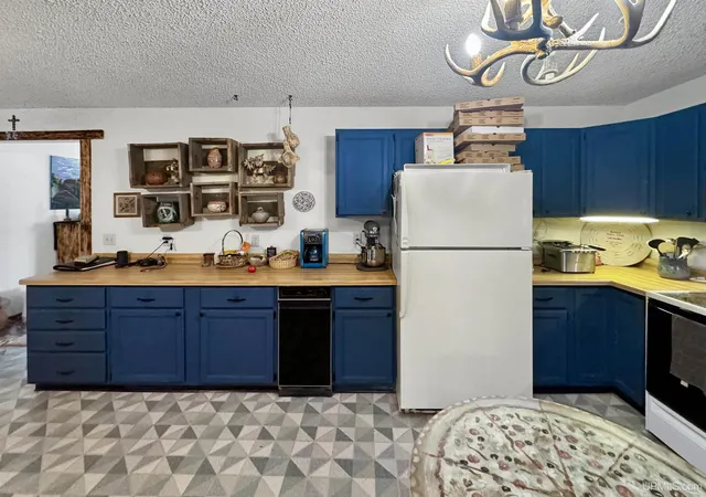 4th image of 510 Logan St, Crystal Falls, MI 49920 | MLS# 50216056