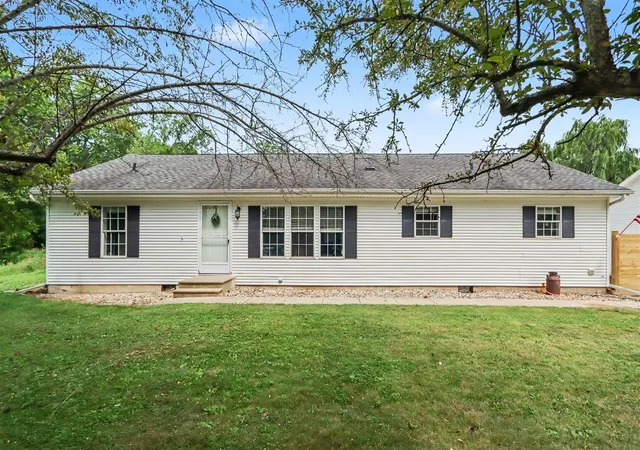 Homes for sale in Three Rivers, MI | 56883 Pulver Rd, Three Rivers, MI 49093 | MLS# 70544867