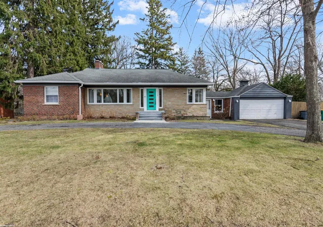 1st image of 21450 Whittington St, Farmington Hills, MI 48336 | MLS# 50201704