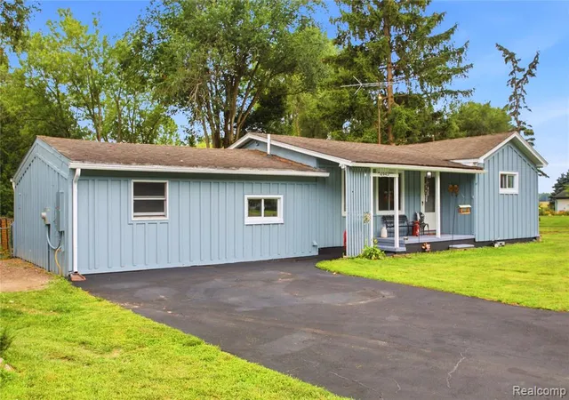 1st image of 4945 Miller Rd, Ann Arbor, MI 48103 | MLS# 61022721