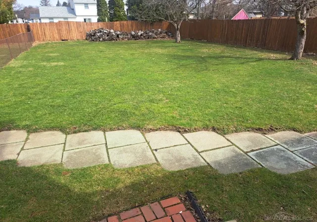 5th image of 4312 Appletree Ln, Lansing, MI 48917 | MLS# 50210777