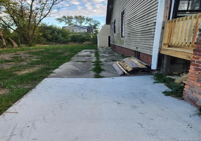 3rd image of 12584 Wade St, Detroit, MI 48213 | MLS# 60357516