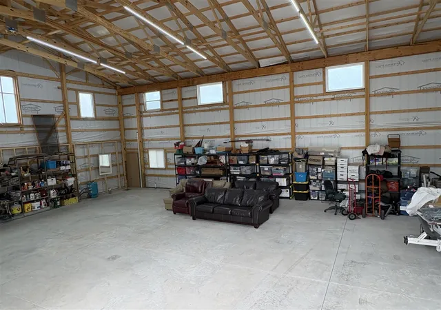 Photo 4 of House for sale at 2186 S 28th Avenue, Shelby, MI 49455 | MLS# 70548316 | Listing updated on 2026-08-27