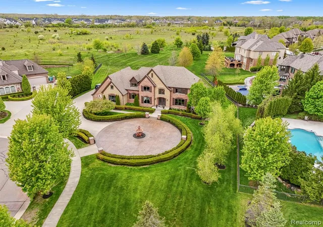 Photo 2 of Single family home for sale at 48892 Barola Ct, Northville, MI 48167 9386 | MLS# 61023520 | Listing updated on 2026-08-21
