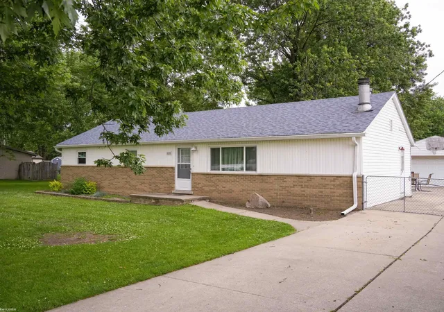 Homes for sale in New Baltimore, MI | 32159 Riverpoint St, New Baltimore, MI 48047 | MLS# 50213601