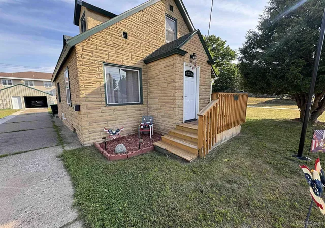 4th image of 508 E Grand Blvd, Iron Mountain, MI 49801 | MLS# 50219701