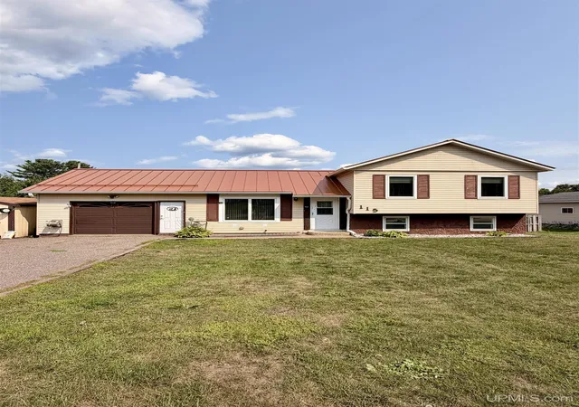 1st image of 115 S Marigold St, Ishpeming, MI 49849 | MLS# 50218259