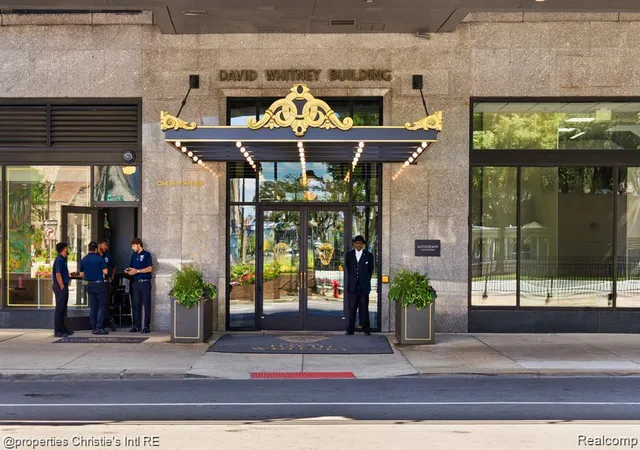 Homes for sale in Detroit, MI | 1 Park Avenue #1711, Detroit, MI 48226 | MLS# 60977322