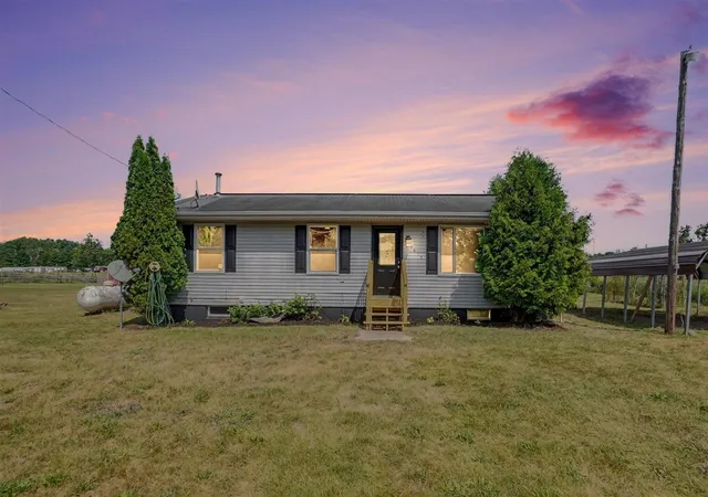 2nd image of 6918 S Saddler Rd, Chase, MI 49623 | MLS# 70548887