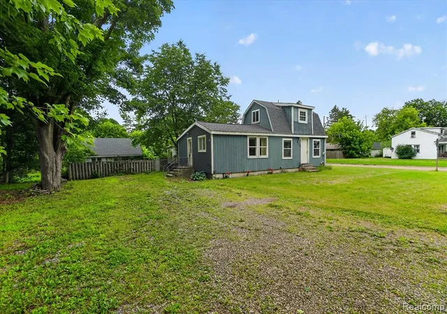Homes for sale in Hastings, MI | 535 E Hubble St, Hastings, MI 49058 | MLS# 60989448