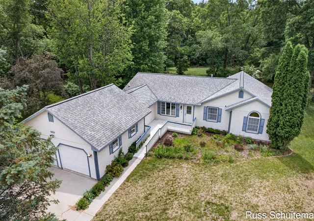 Homes for sale in Whitehall, MI | 6827 Tranquil Trl, Whitehall, MI 49461 | MLS# 70534798