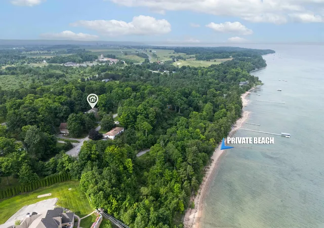 Homes for sale in Williamsburg, MI | 8934 Crockett Rd, Williamsburg, MI 49690 | MLS# 80070688