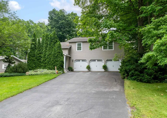 Homes for sale in Williamsburg, MI | 8934 Crockett Rd, Williamsburg, MI 49690 | MLS# 80070688