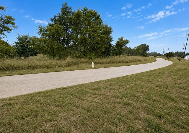 32nd image of 990 Lake Ridge Dr, Traverse City, MI 49684 | MLS# 80072662