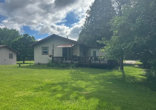 Homes for sale in Gladwin, MI | 5403 Kings Wy, Gladwin, MI 48624 | MLS# 50211206