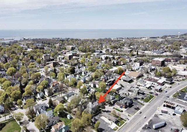 Homes for sale in Manistee, MI | 339 2nd St, Manistee, MI 49660 | MLS# 70530077