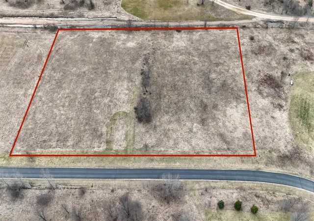 Homes for sale in Grant, MI | 608 E The Ln, Grant, MI 49327 | MLS# 70521288