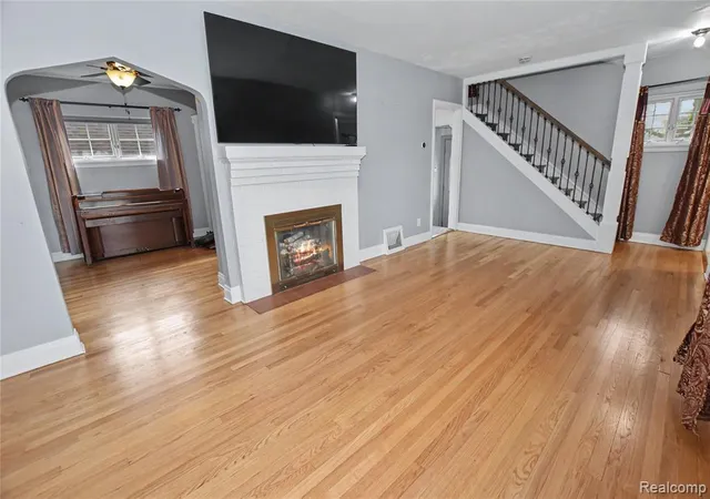 Homes for sale in Ann Arbor, MI | 1200 Gardner Ave, Ann Arbor, MI 48104 | MLS# 60984402
