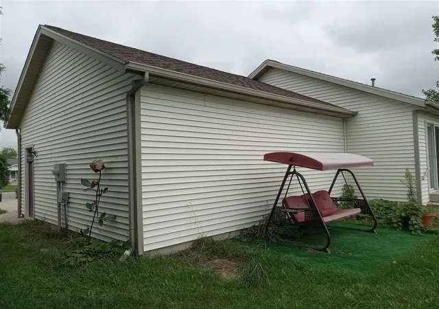 Photo 3 of Sale Pending at 3275 112th Avenue, Holland, MI 49424 | MLS# 70555714 | Listing updated on 2026-08-31