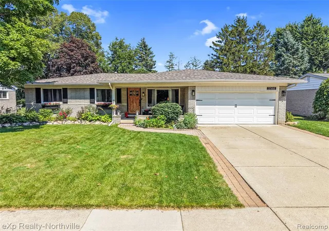 1st image of 5166 Dayton Dr, Troy, MI 48085 | MLS# 61018390