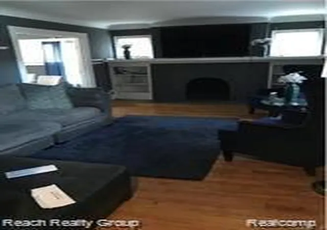 2nd image of 12714 Birwood St, Detroit, MI 48238 | MLS# 60278328