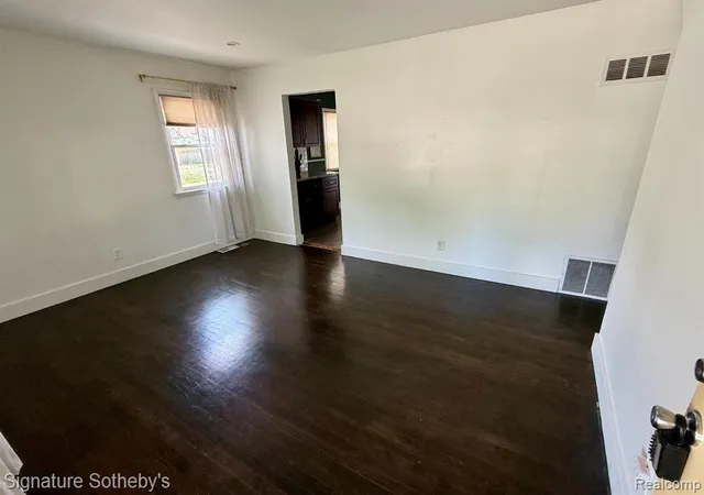 4th image of 1726 Silman St, Ferndale, MI 48220 | MLS# 61003974
