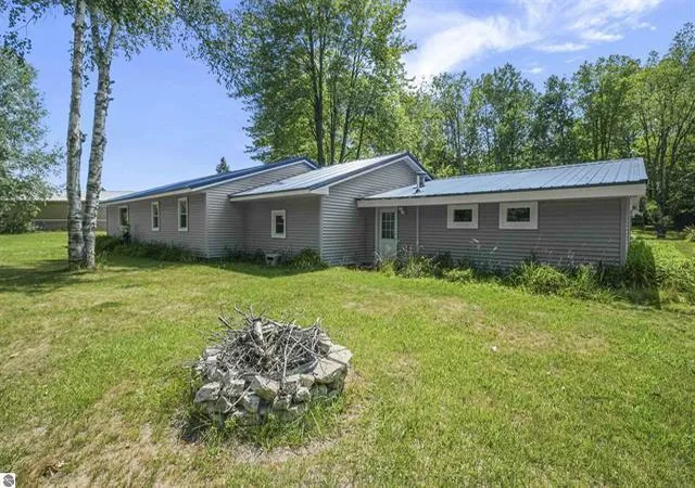 2nd image of 6145 Parker Dr, Lake, MI 48632 | MLS# 70549196