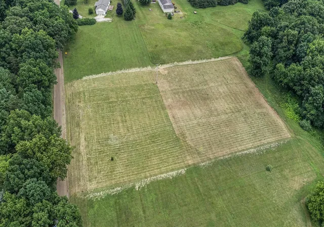 4th image of 0 Cassidy Rd, Chelsea, MI 48118 | MLS# 70480478
