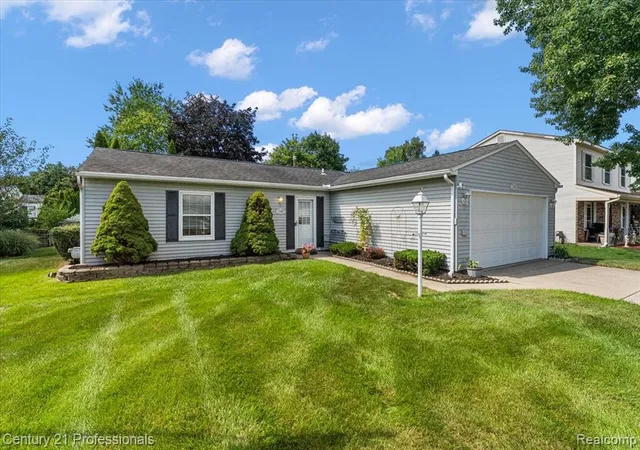 Photo 5 of Single family home for sale at 1148 Meadowlark Dr, Waterford, MI 48327 2955 | MLS# 61024801 | Listing updated on 2026-09-04