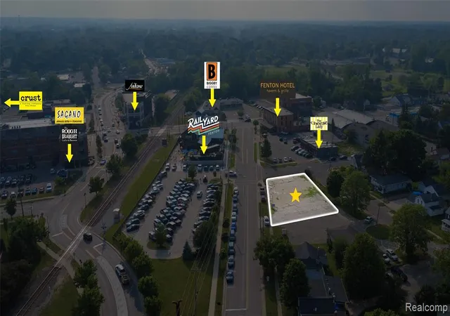 1st image of 218 N Walnut St, Fenton, MI 48430 | MLS# 60996124