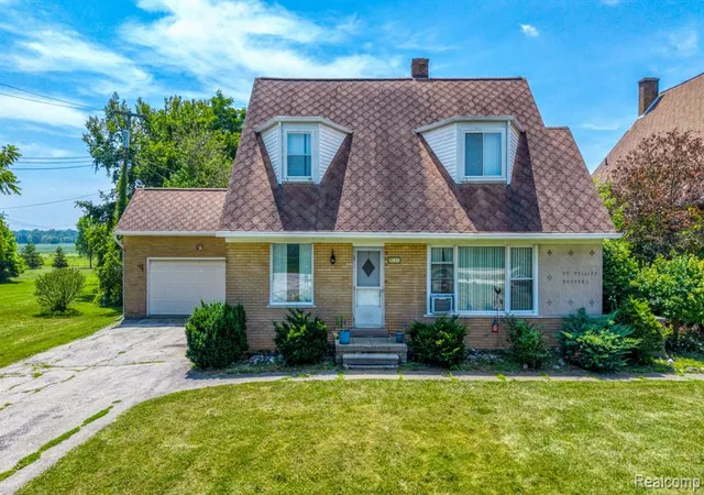 Photo 2 of Single family home for sale at 9735 Dolan Rd, Columbus, MI 48063 1105 | MLS# 61011910 | Listing updated on 2026-08-28
