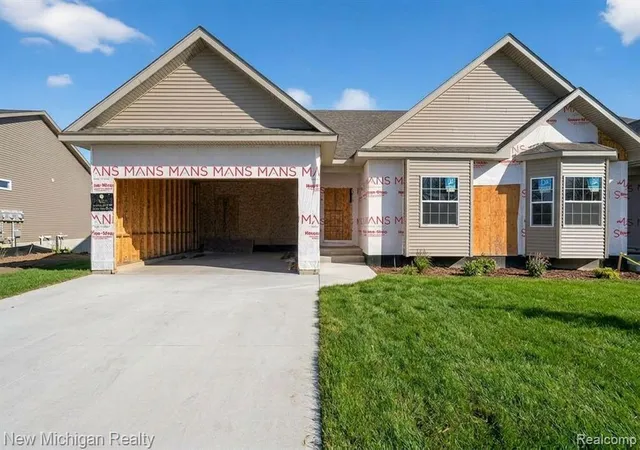 1st image of 13183 Harbor Landings Dr #103, Fenton, MI 48430 | MLS# 60979709