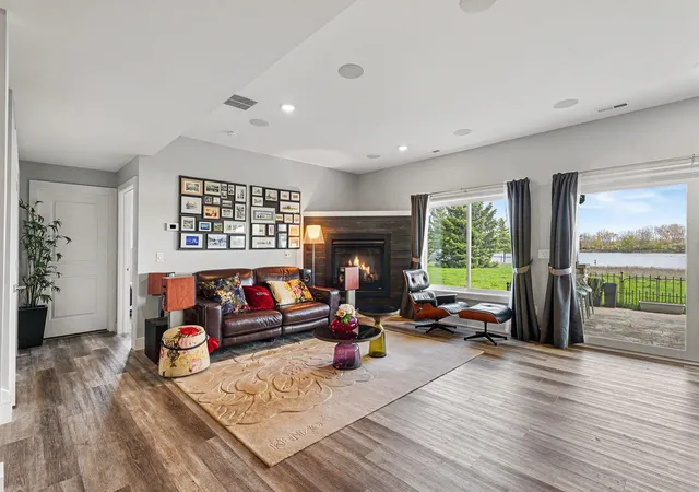 4th image of 21 Cove Dr, Bay City, MI 48706 | MLS# 50206684
