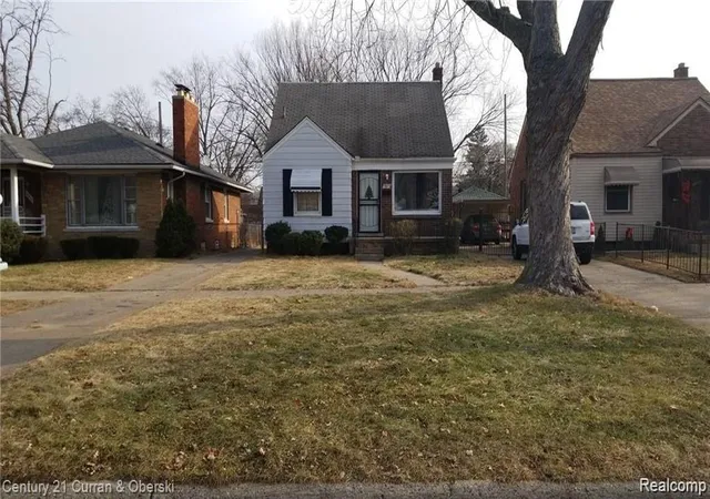 1st image of 19410 Barlow St, Detroit, MI 48205 | MLS# 60923198