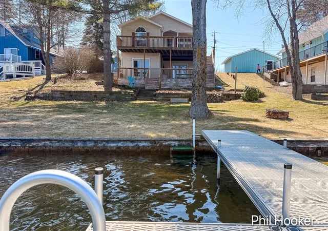 5th image of 2055 N White Birch Dr, Mears, MI 49436 | MLS# 70517105