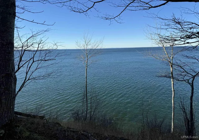 Homes for sale in Ironwood, MI | E 380 Lake Rd, Ironwood, MI 49938 | MLS# 50210256