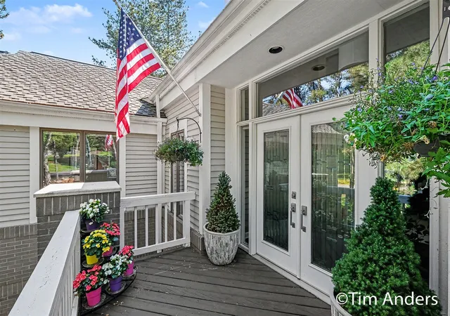 Photo 3 of Single family home for sale at 3433 Meadowood Trl Dr, Grand Rapids, MI 49546 | MLS# 70543999 | Listing updated on 2026-09-15