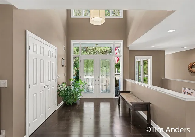 Photo 4 of Single family home for sale at 3433 Meadowood Trl Dr, Grand Rapids, MI 49546 | MLS# 70543999 | Listing updated on 2026-09-15