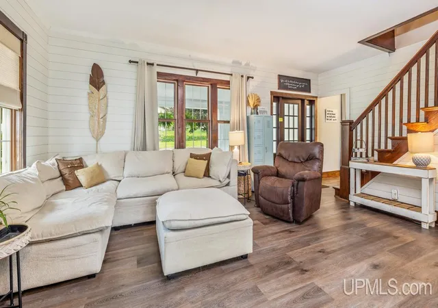 Photo 2 of Single family home for sale at 715 E I St, Iron Mountain, MI 49801 | MLS# 50213375 | Listing updated on 2026-07-03