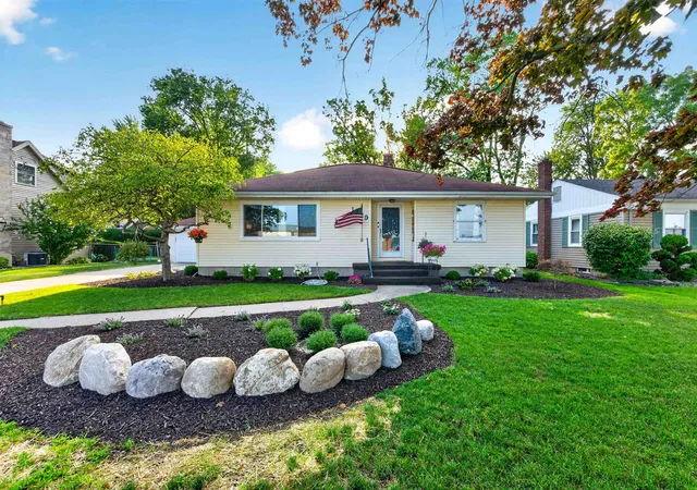 Photo 1 of Single family home for sale at 1329 Passolt St, Saginaw, MI 48638 | MLS# 50216833 | Listing updated on 2026-08-09