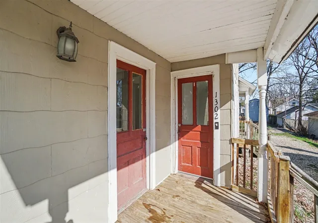 Photo 3 of Single family home for sale at 1302 Ogden Ave, Kalamazoo, MI 49006 | MLS# 70523810 | Listing updated on 2026-04-17