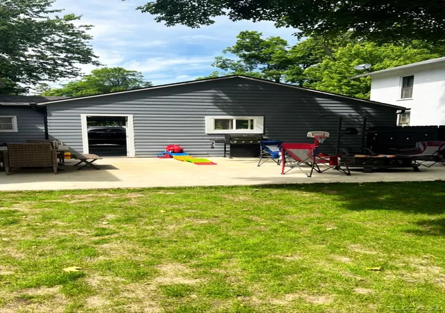 Photo 18 of Single family home for sale at 124 E Stephenson St, Morenci, MI 49256 | MLS# 50216575 | Listing updated on 2026-09-04