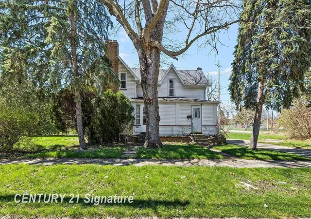 Homes for sale in Saginaw, MI | 1911 Lincoln Ave, Saginaw, MI 48601 | MLS# 50208898