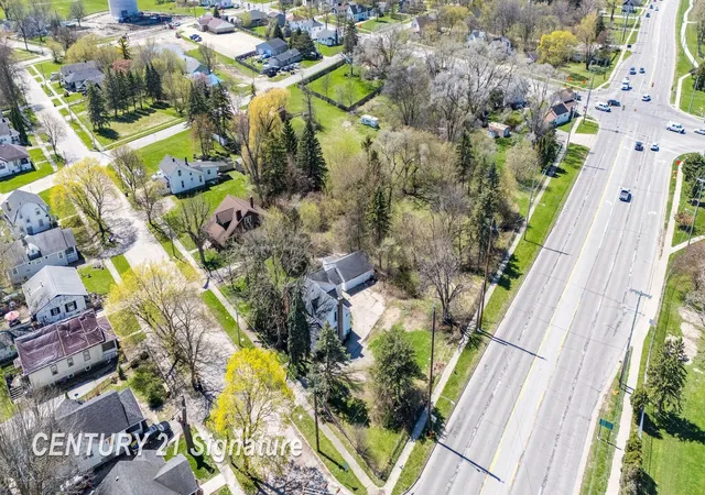 Homes for sale in Saginaw, MI | 1911 Lincoln Ave, Saginaw, MI 48601 | MLS# 50208898