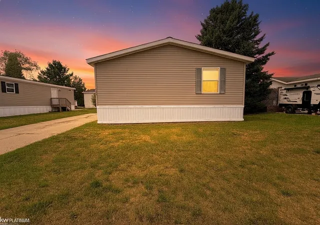 Photo 1 of Manufactured home for sale at 6039 Bentwood Cir, White Lake, MI 48383 | MLS# 50219375 | Listing updated on 2026-08-28
