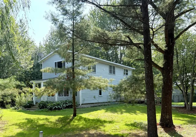 1st image of 1658 66th St, Fennville, MI 49408 | MLS# 70553354