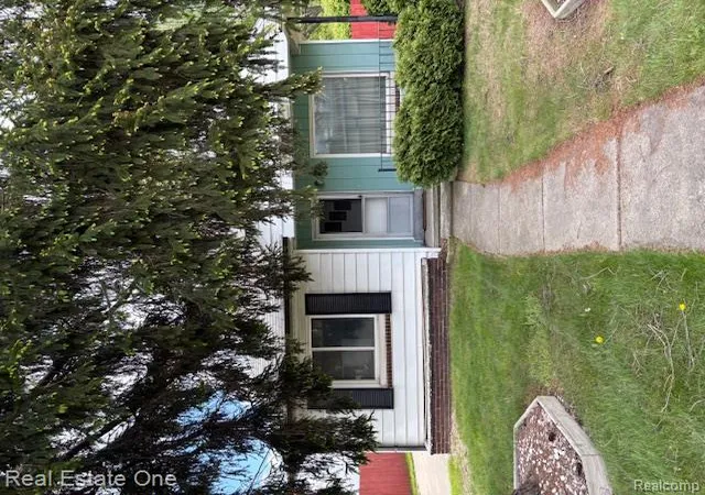 Homes for sale in Redford, MI | 11629 Centralia, Redford, MI 48239 | MLS# 60988796