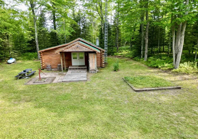 Photo 4 of Single family home for sale at Tbd Off 275 Rd, Gladstone, MI 49837 | MLS# 50217673 | Listing updated on 2026-10-05